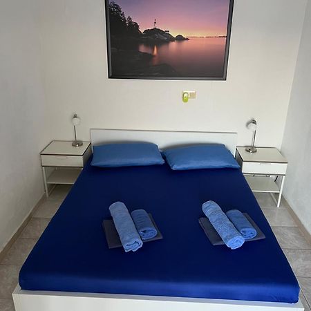 Villa Berlin Bol Eksteriør billede