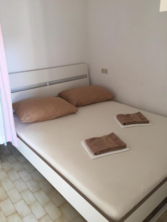 Villa Berlin Bol Eksteriør billede